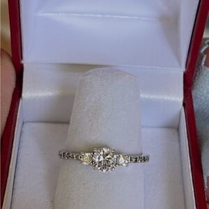 Minimalist Carolyn Besset 3-Stone Ring Size 7 NEVERWORN